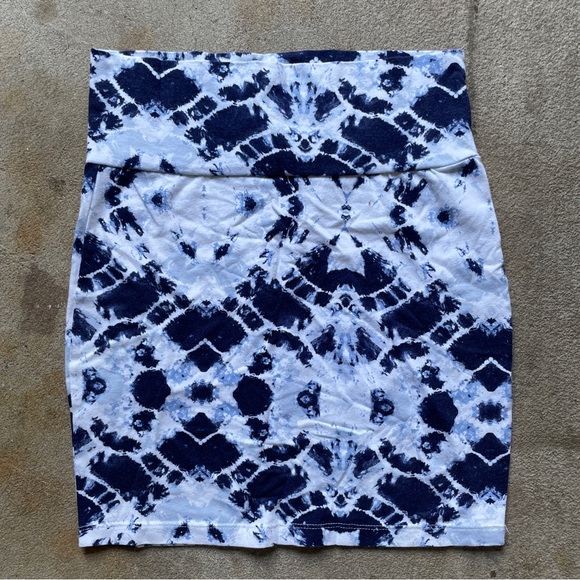 TWO Medium Charlotte Ruse MINI Skirts BUNDLE - Picture 6 of 6